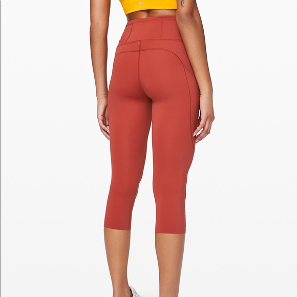 New Lululemon Capris: Fast and Free HR Crop 19” - Picture 3 of 6